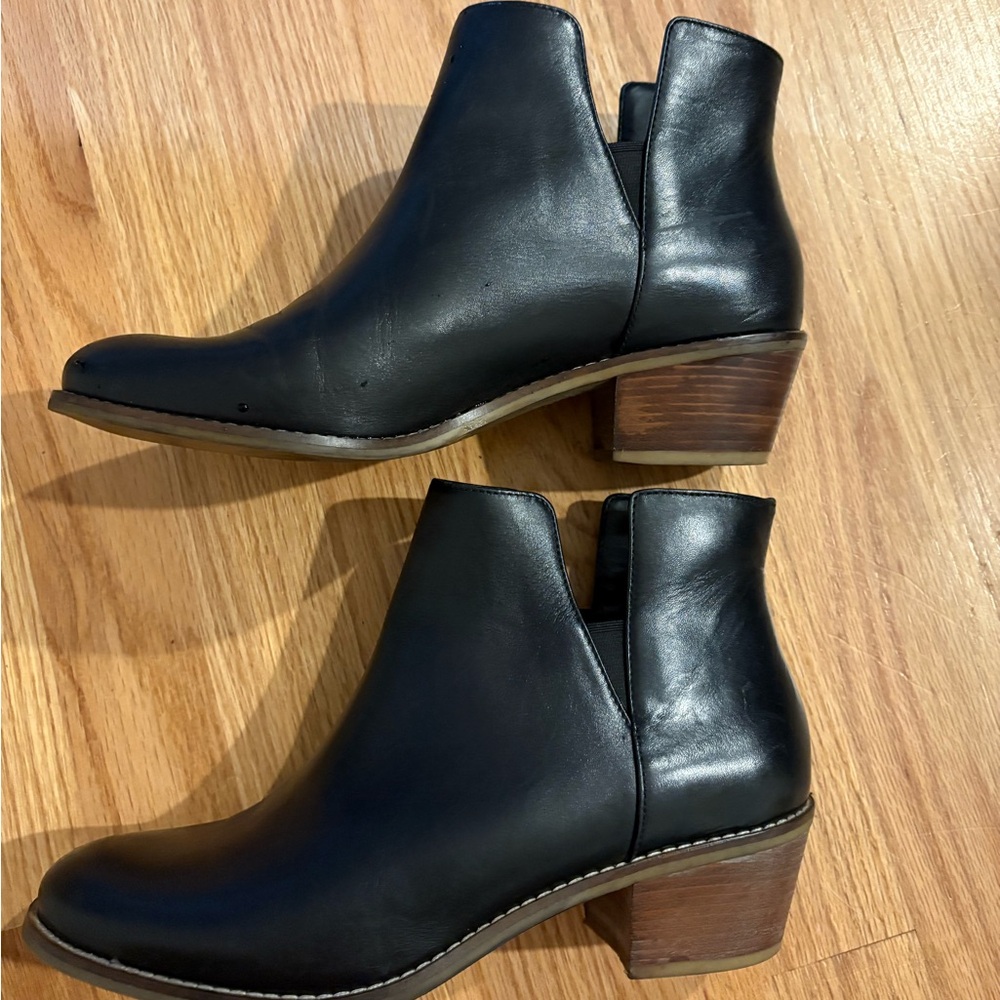 Cole Haan Women's Abbot Booties 8.5 BLK